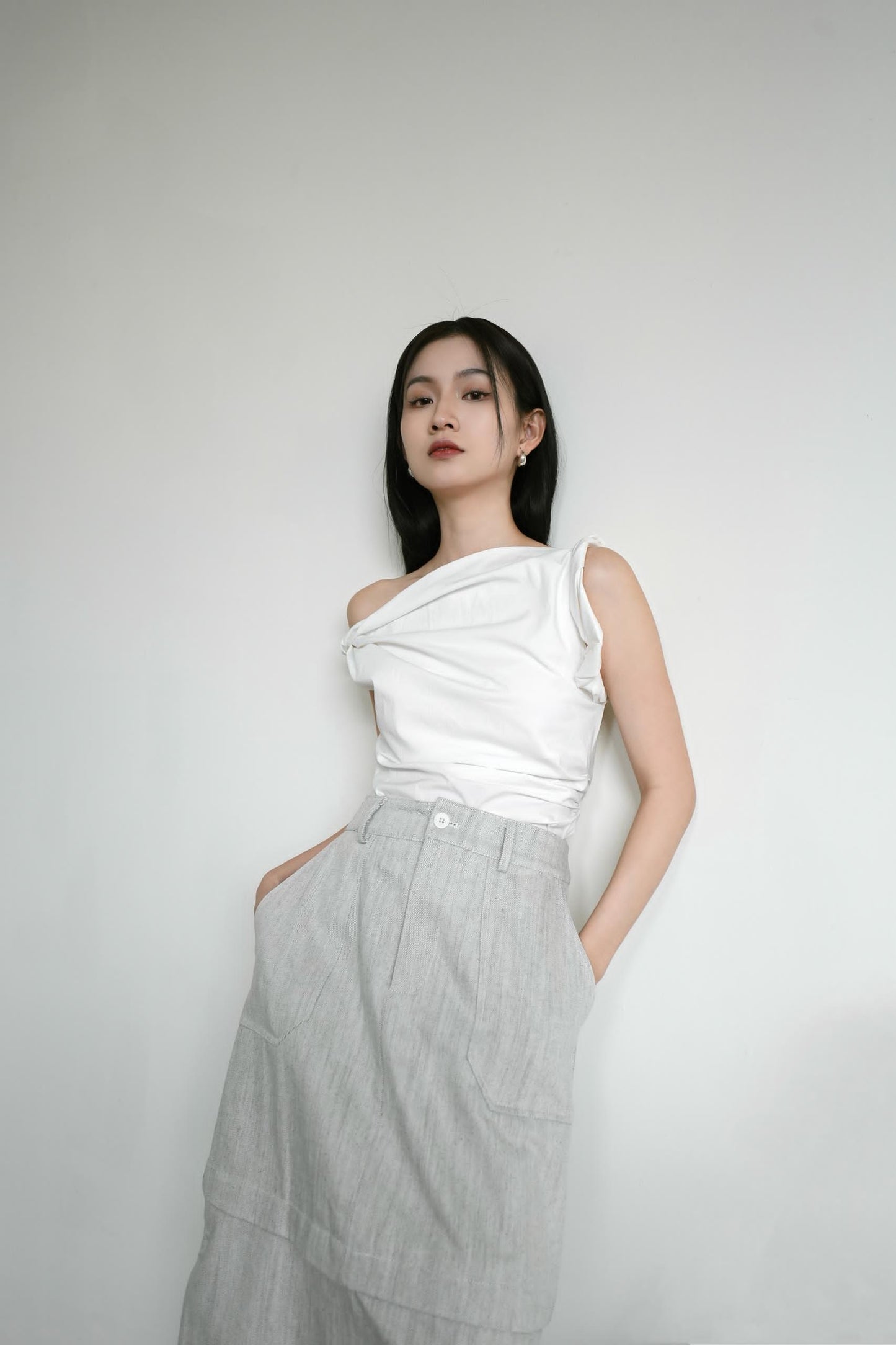 Fashionable One Shoulder Top