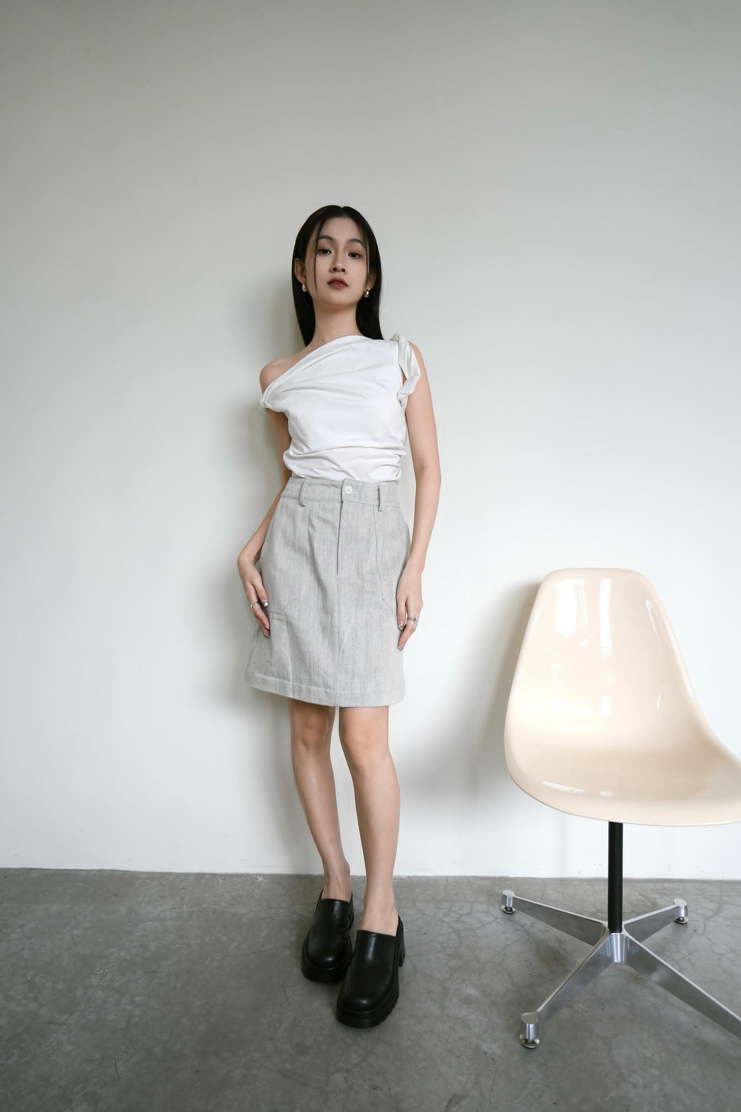 Fashionable One Shoulder Top