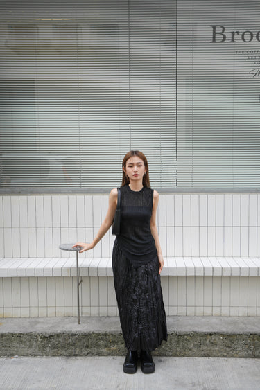 Solid Plisse Midi Skirt