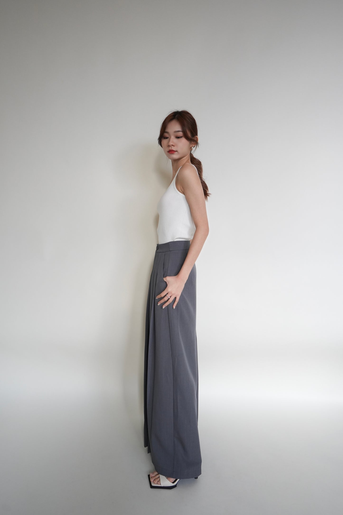 Pleated Wide Leg Pants