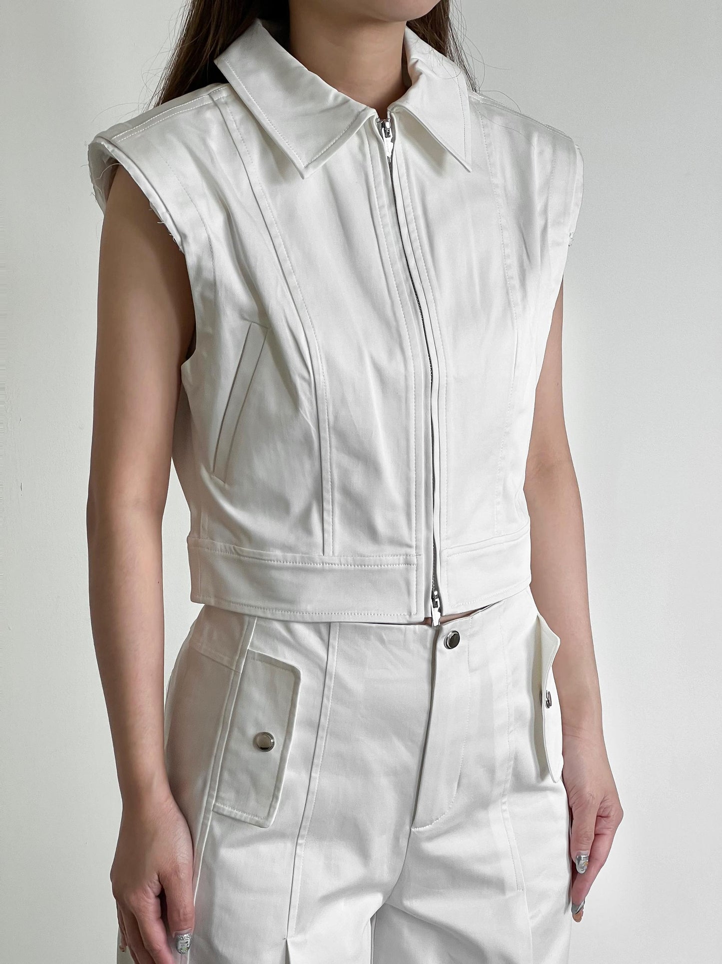 Sleeveless Cargo Top