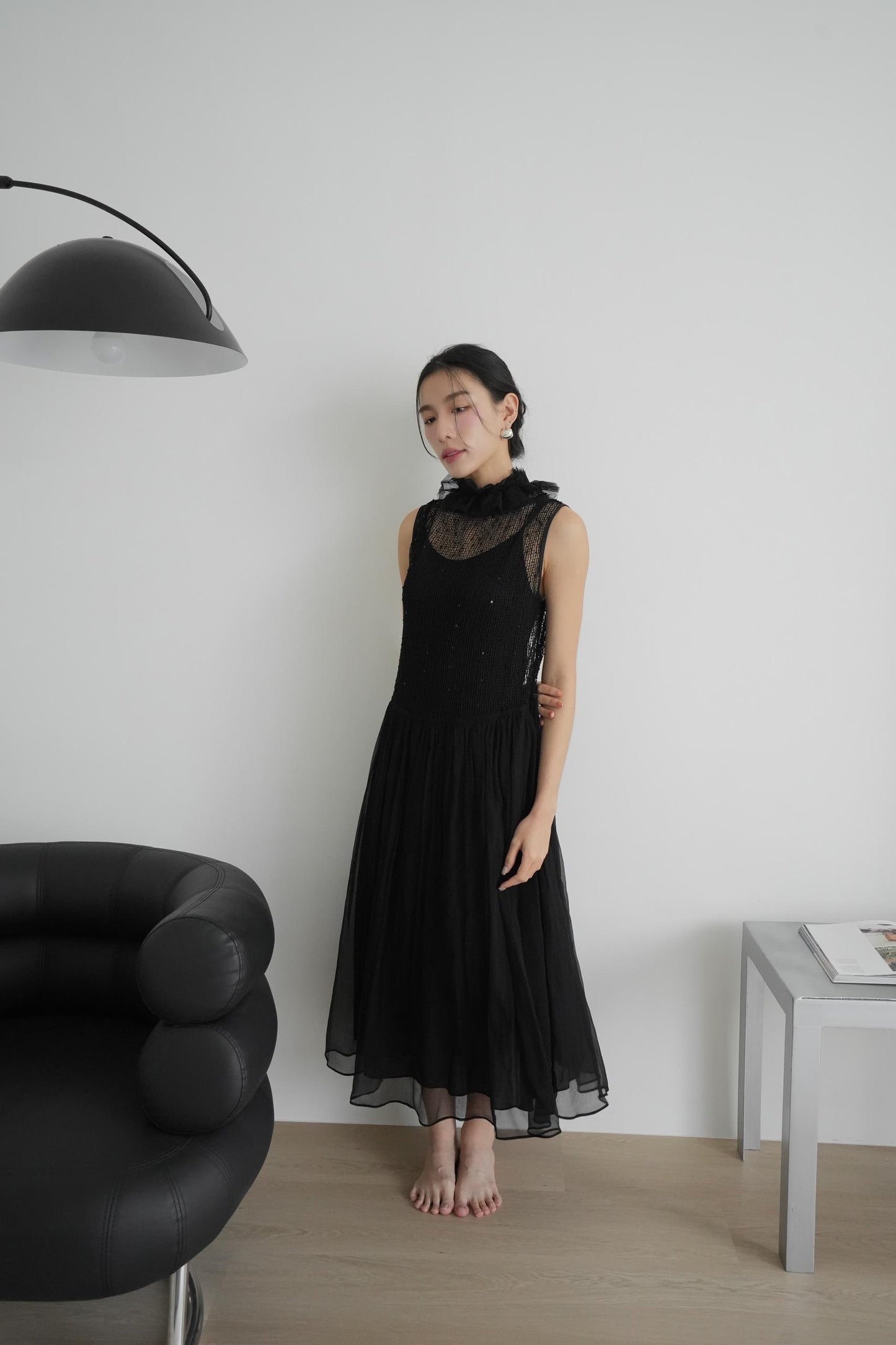 Lace Sleeveless Dress With Belt