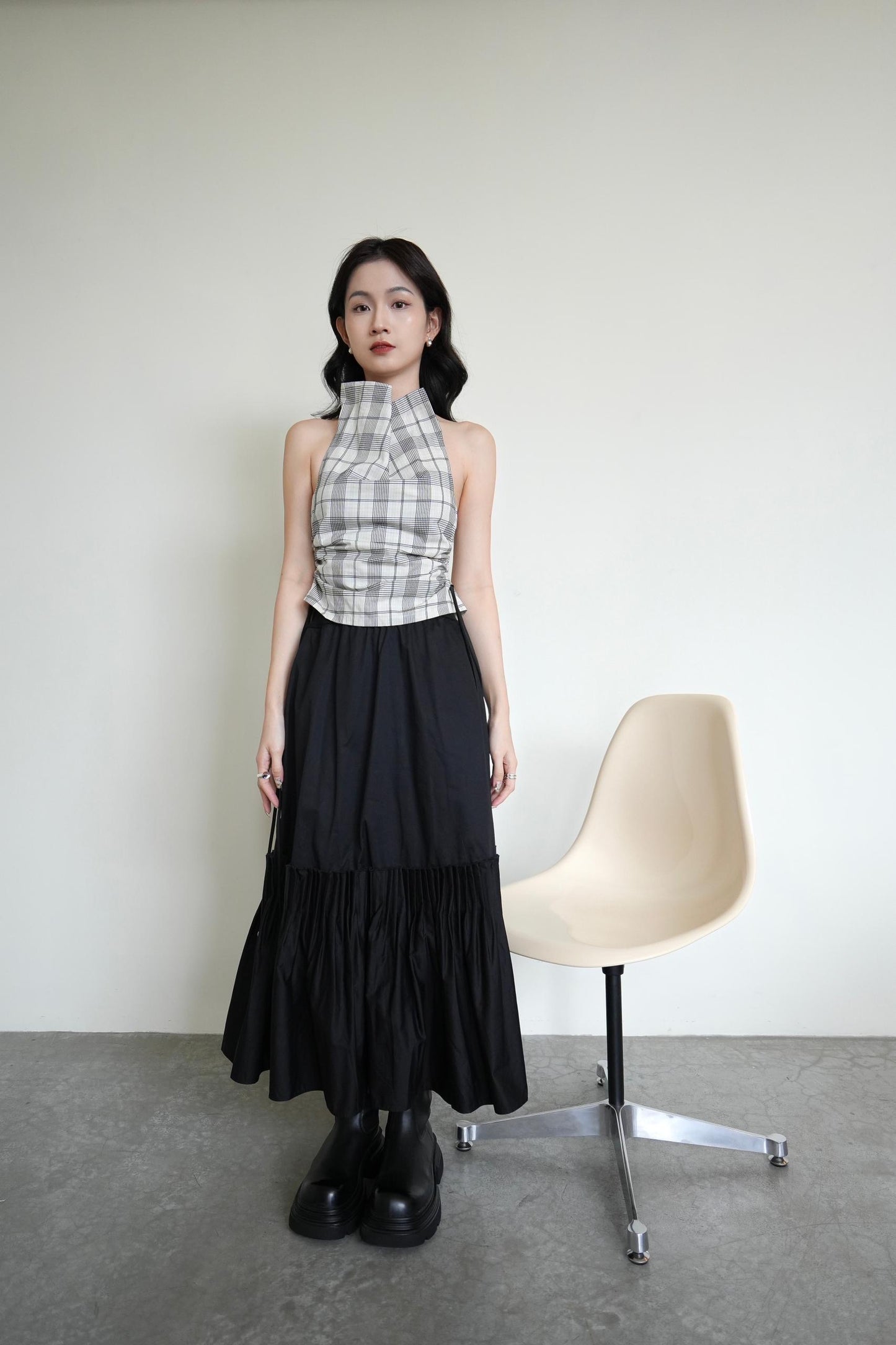 Elastic Cuffs Pleated Skirt