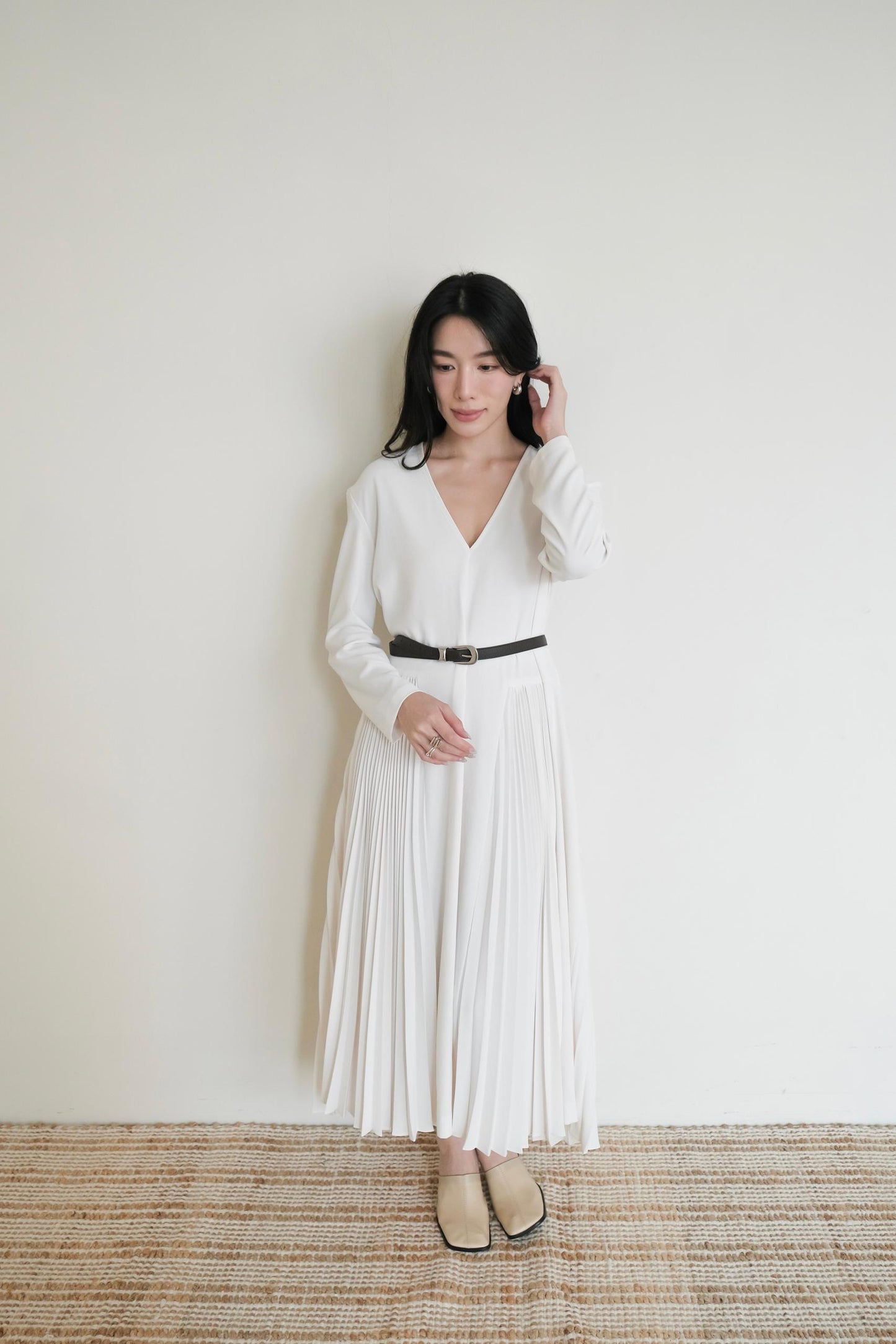 Long Sleeve Straight Pleated Dress