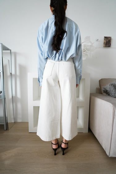 Structured A-Cut Wide-Leg Jeans