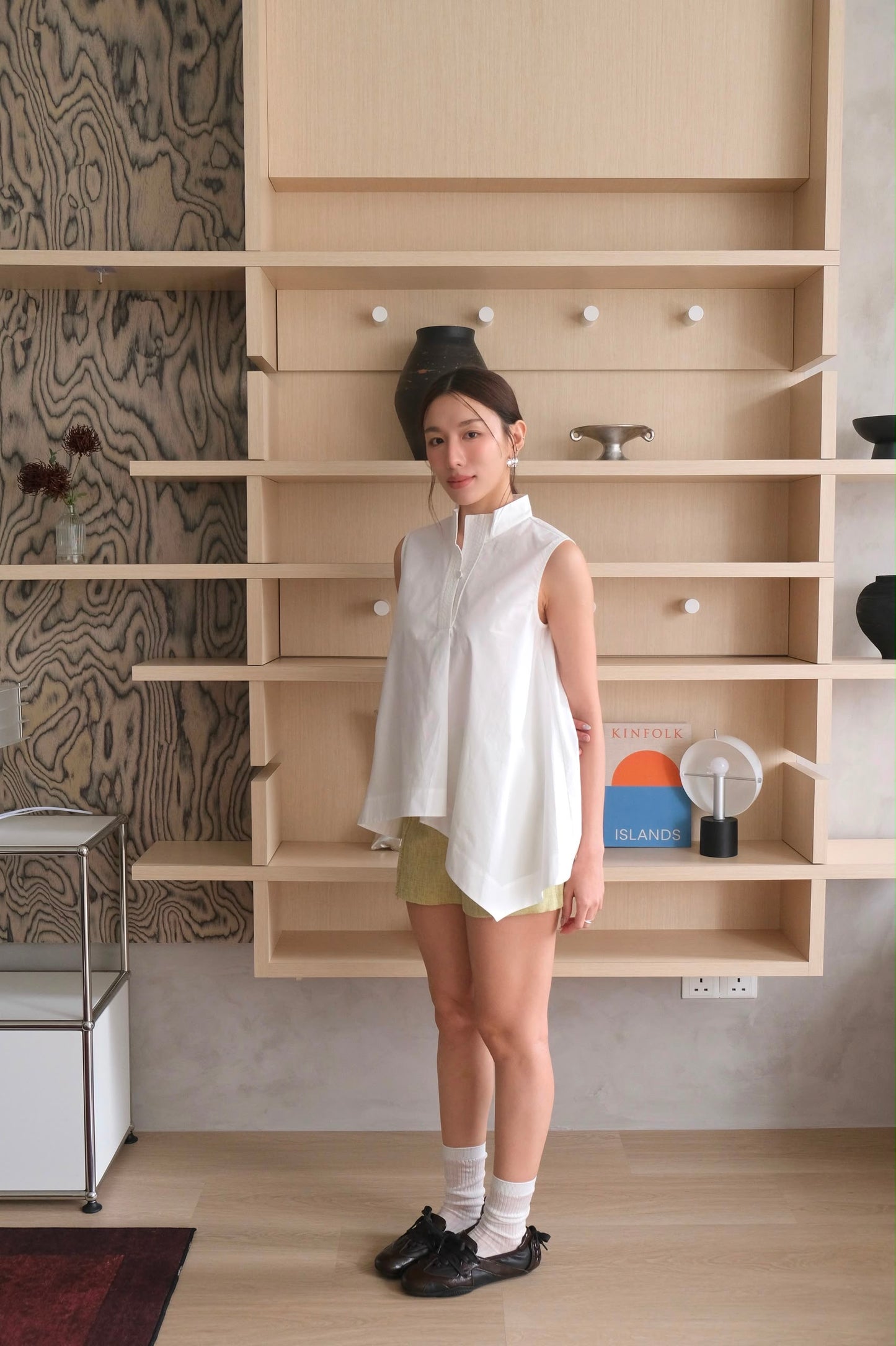 Hem Sleeveless Top