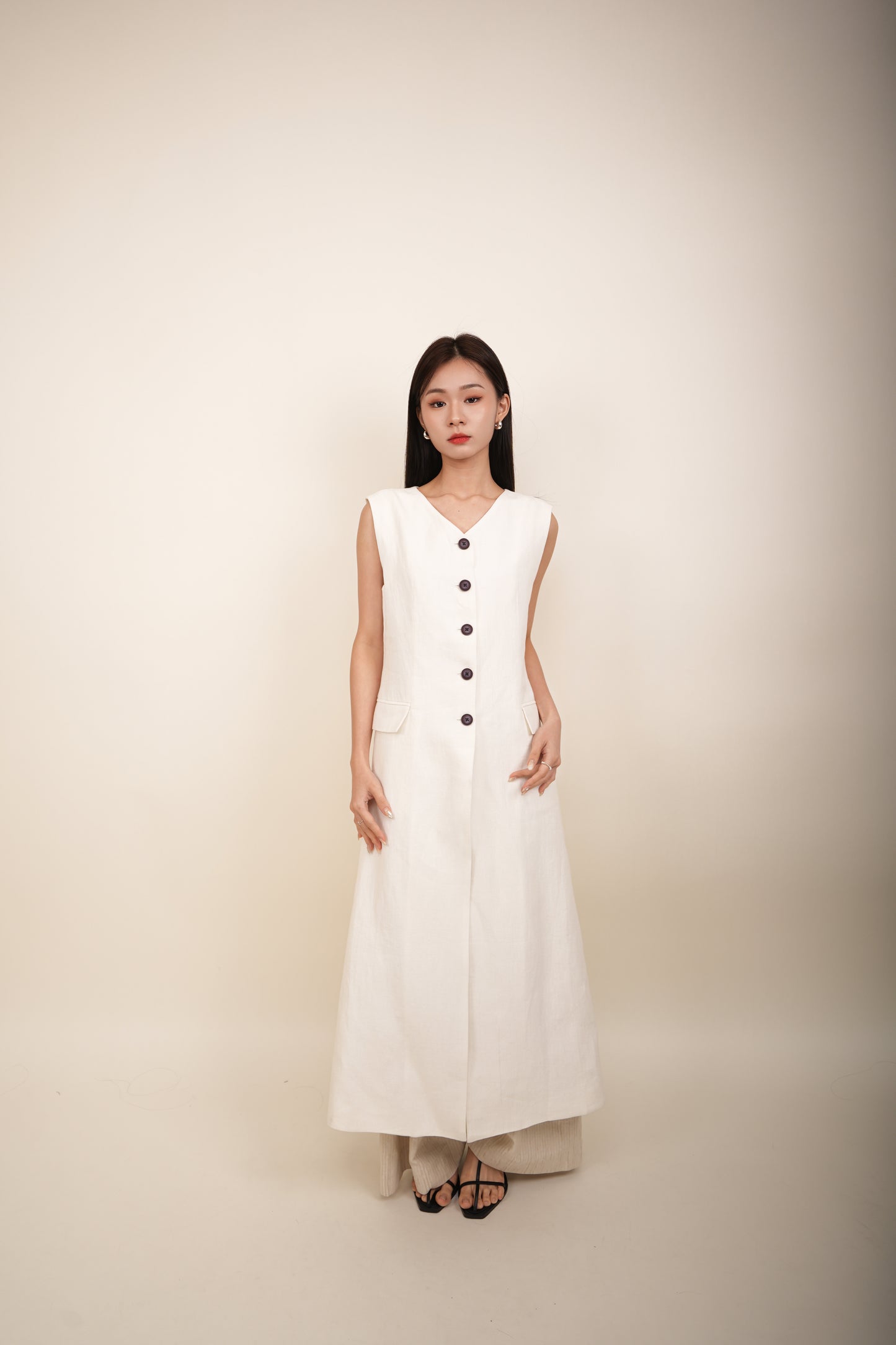 Linen Sleeveless Dress