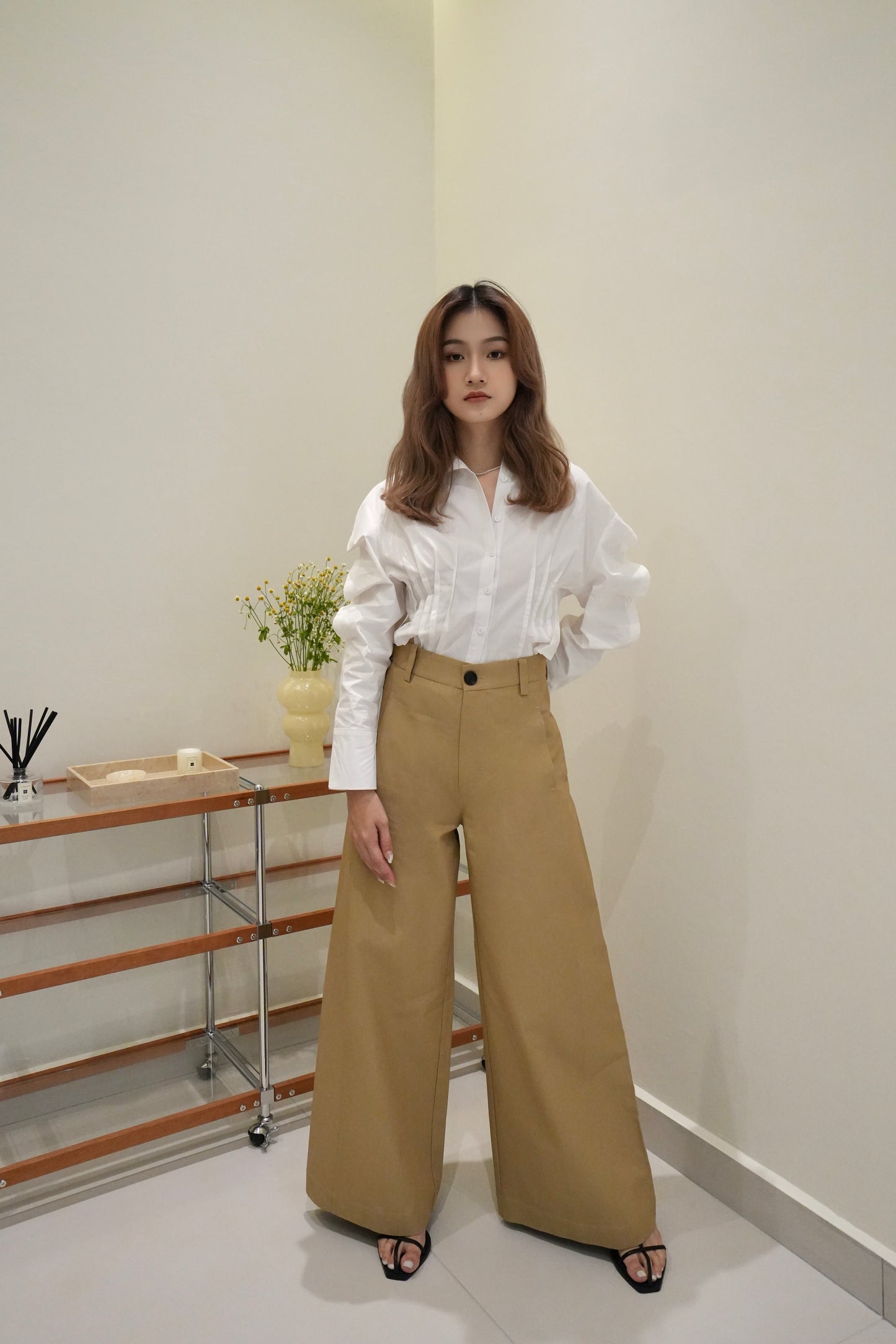 Cropped Slim  Flit Blouse