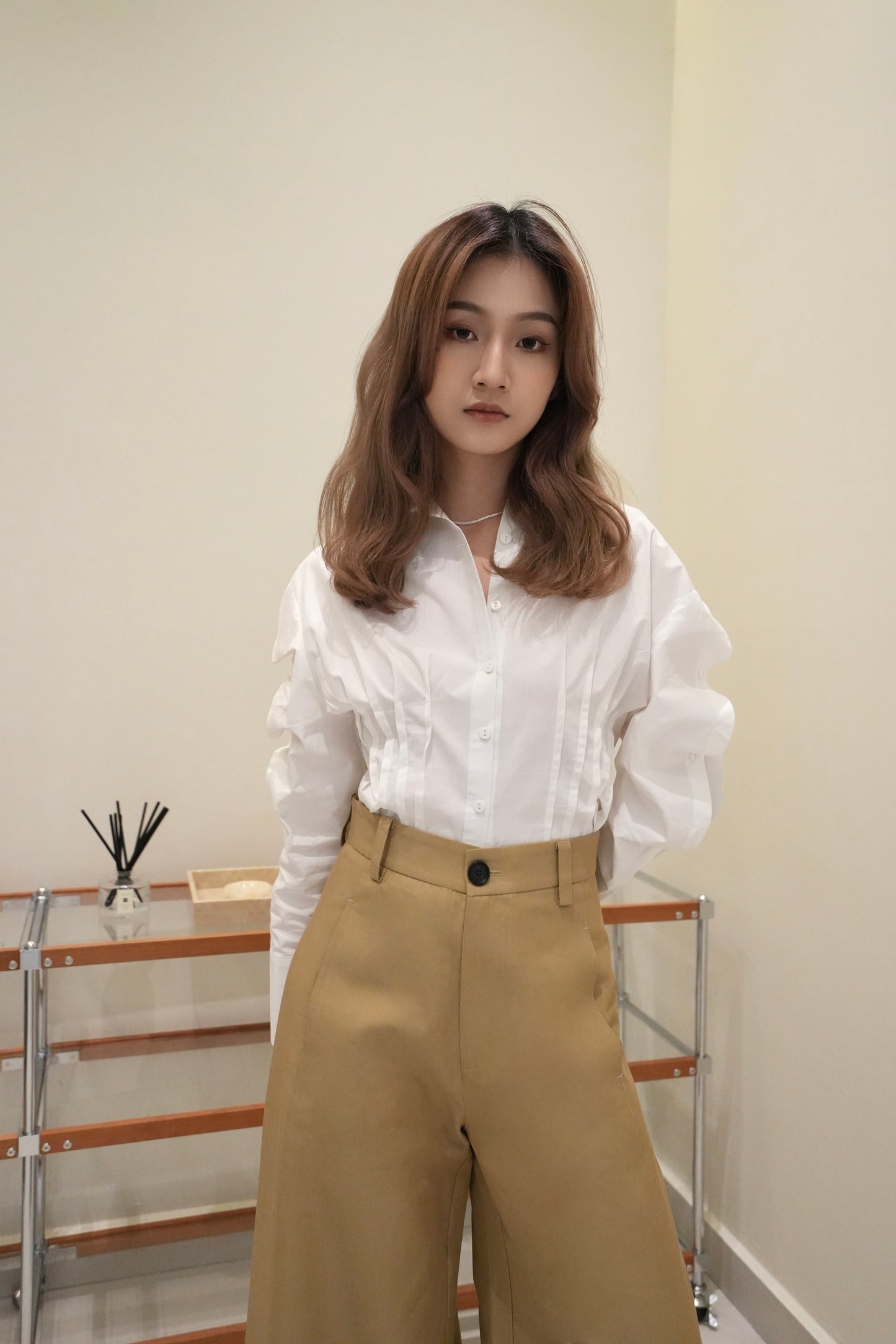 Cropped Slim  Flit Blouse