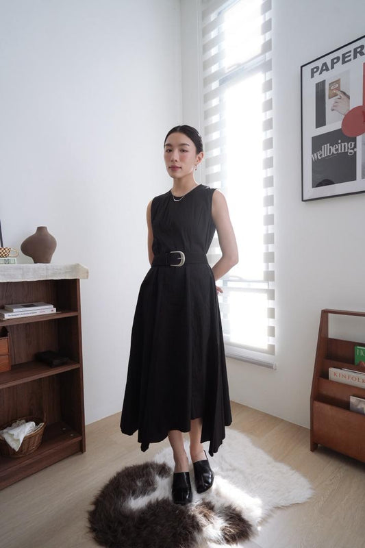 Artistic Sleeveless Dress