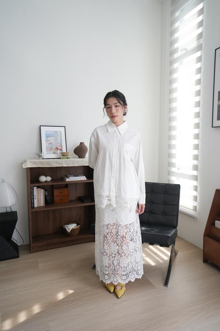 Lace-trimmed shirt Skirt Set