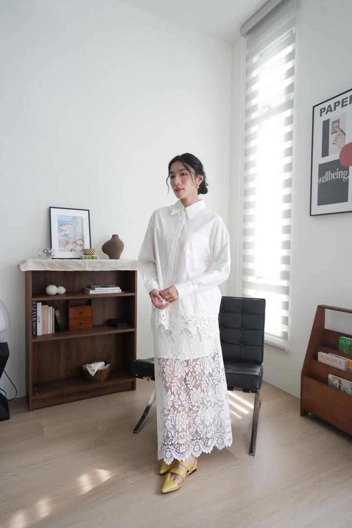Lace-trimmed shirt Skirt Set