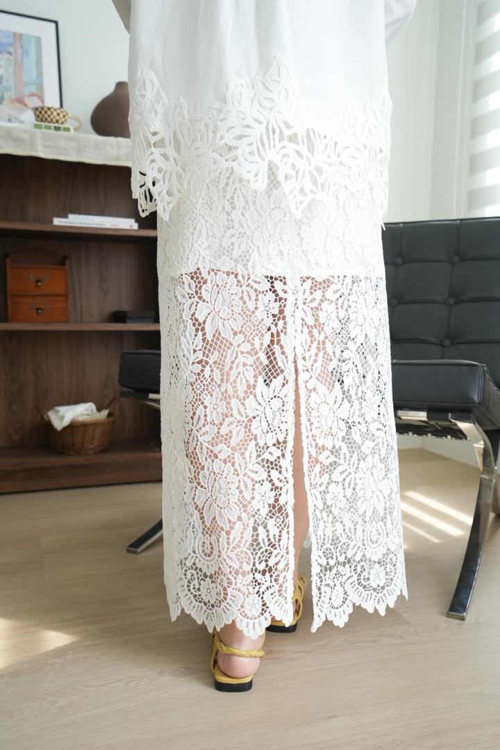 Lace-trimmed shirt Skirt Set