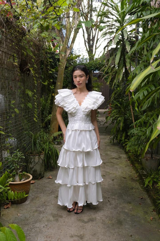 V -Neck Flowy Silhouette Dress