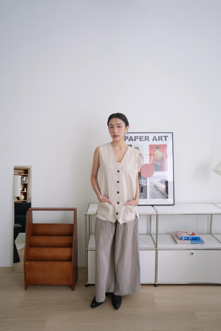 Loose-Fit Longline Vest