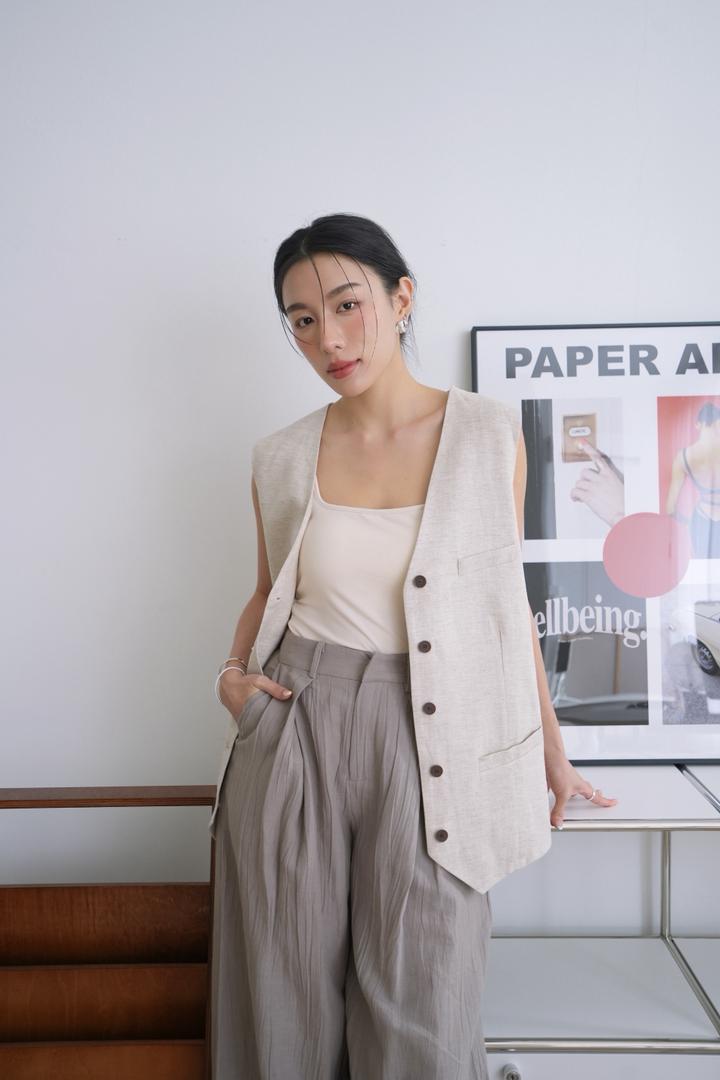 Loose-Fit Longline Vest