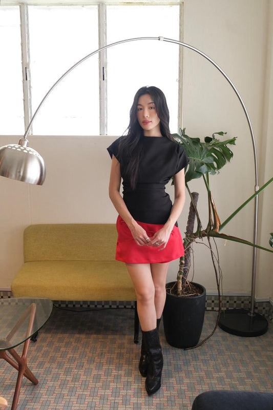 Asymmetrical Slim-Fit top