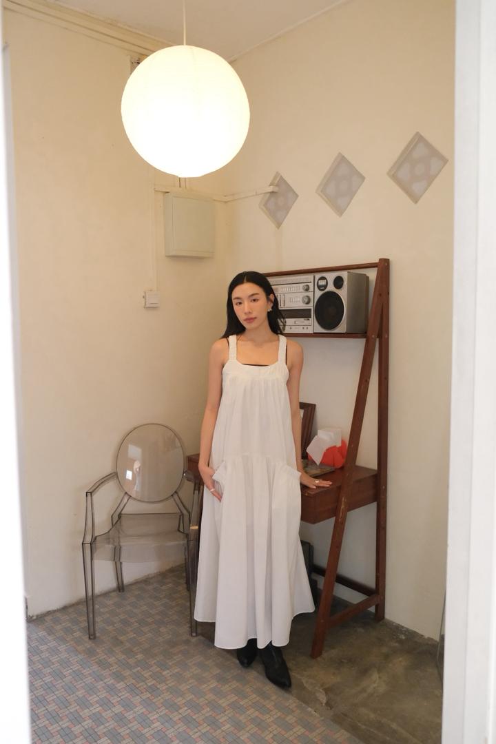 Elastic strap Dress