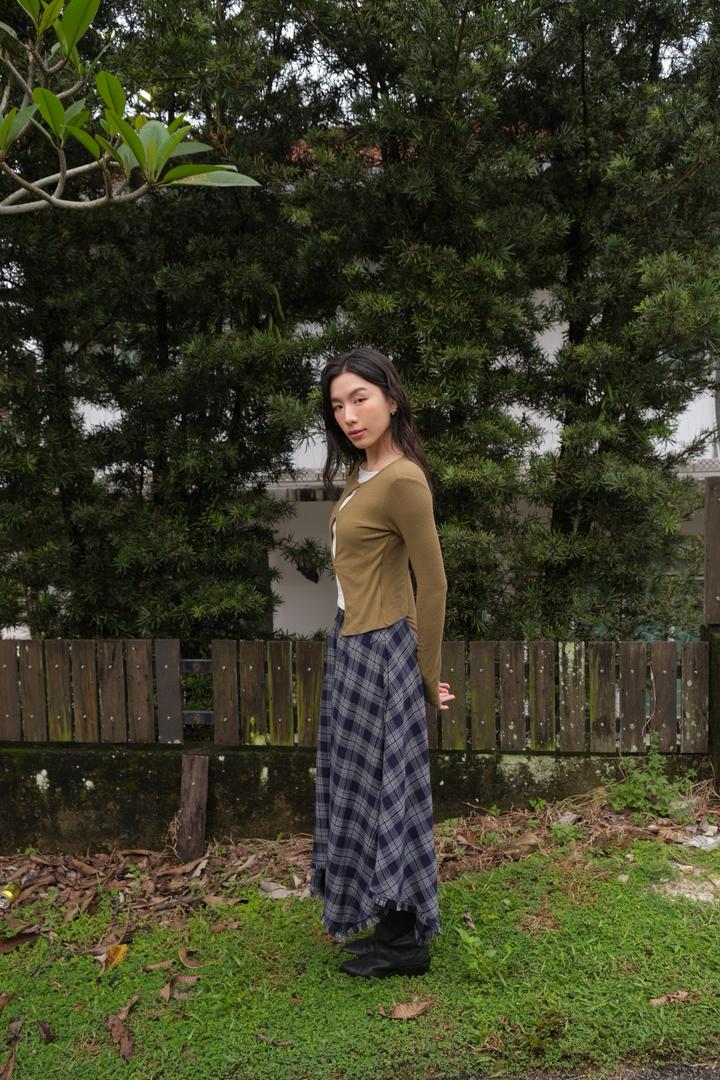Polka Dot Knit Inner Layer Top
