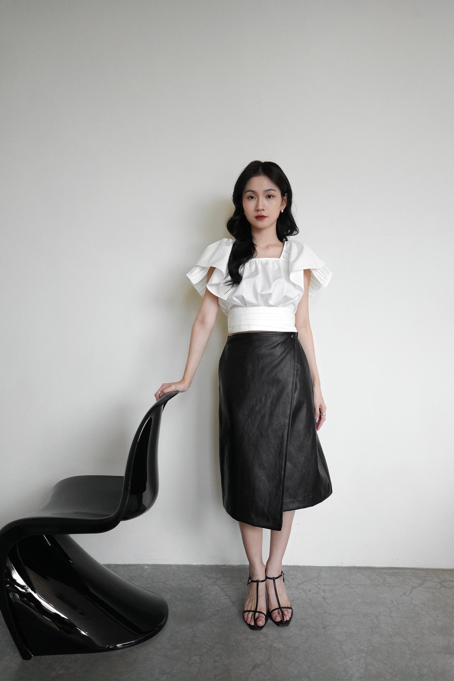 Side Buttoned Crossover Pu Skirt