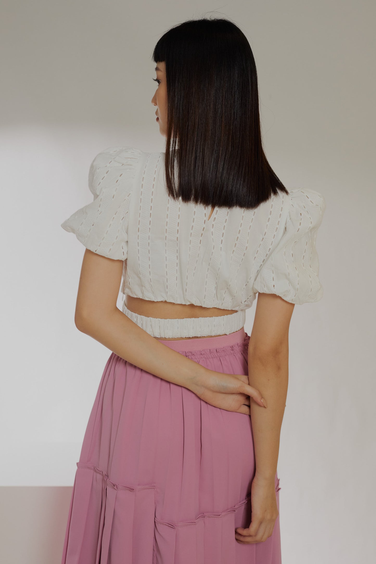 Puff Sleeve Tie Cropped Top